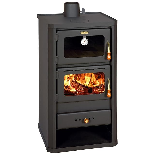 Prity FM 12.1 wood stove with a separate oven compartment above the firebox